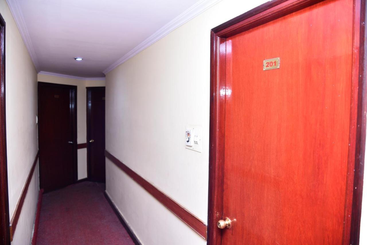 S S Residency Sr Nagar Kanteerava Stadium Mallya Hospital Vfs Global Tech Park Bangalore Hotel Exterior foto